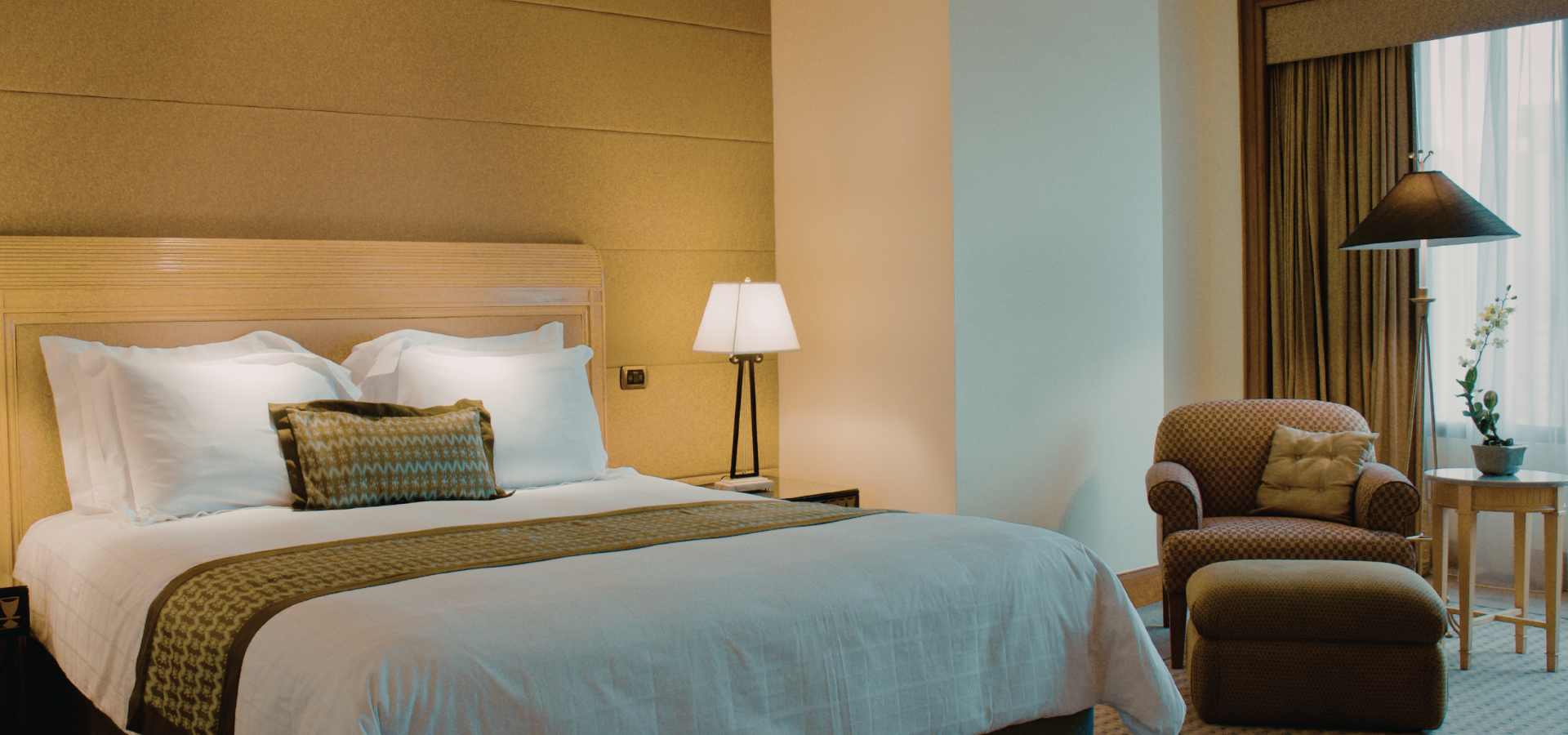 Hotel reservation with Fidelity Safaris